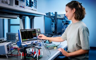 Rohde & Schwarz MXO 3 Series Brings Advanced MXO Technology to Cost-Effective Compact Designs